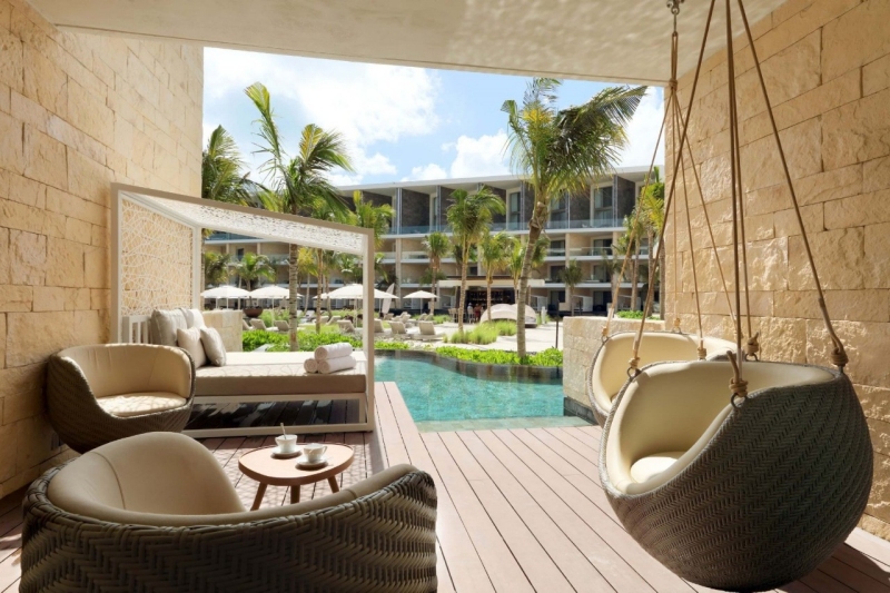 Junior Suite Swim Up Grand Palladium Costa